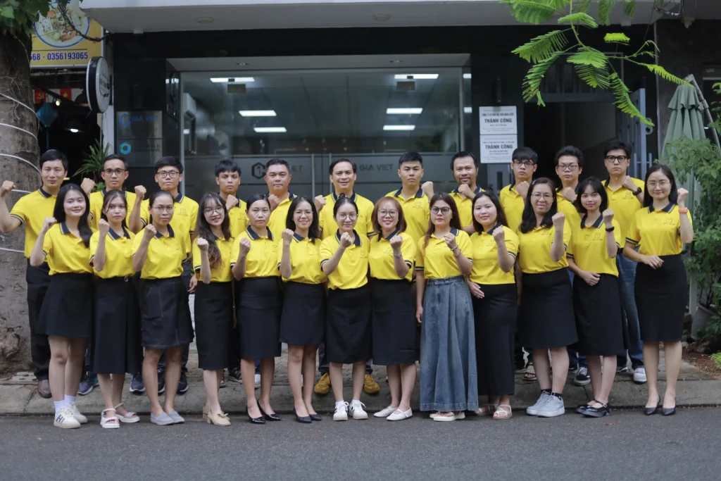 Đội ngũ nhân viên tại VAR eCOM