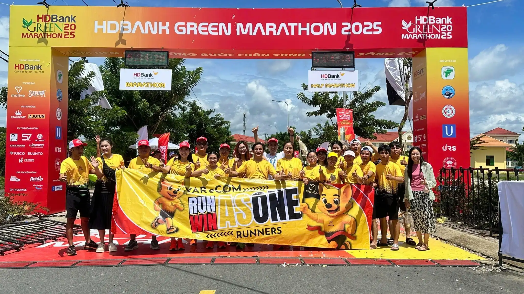 VAR RUNNERS chinh phục giải marathon HDbank tại Cần giờ 2025